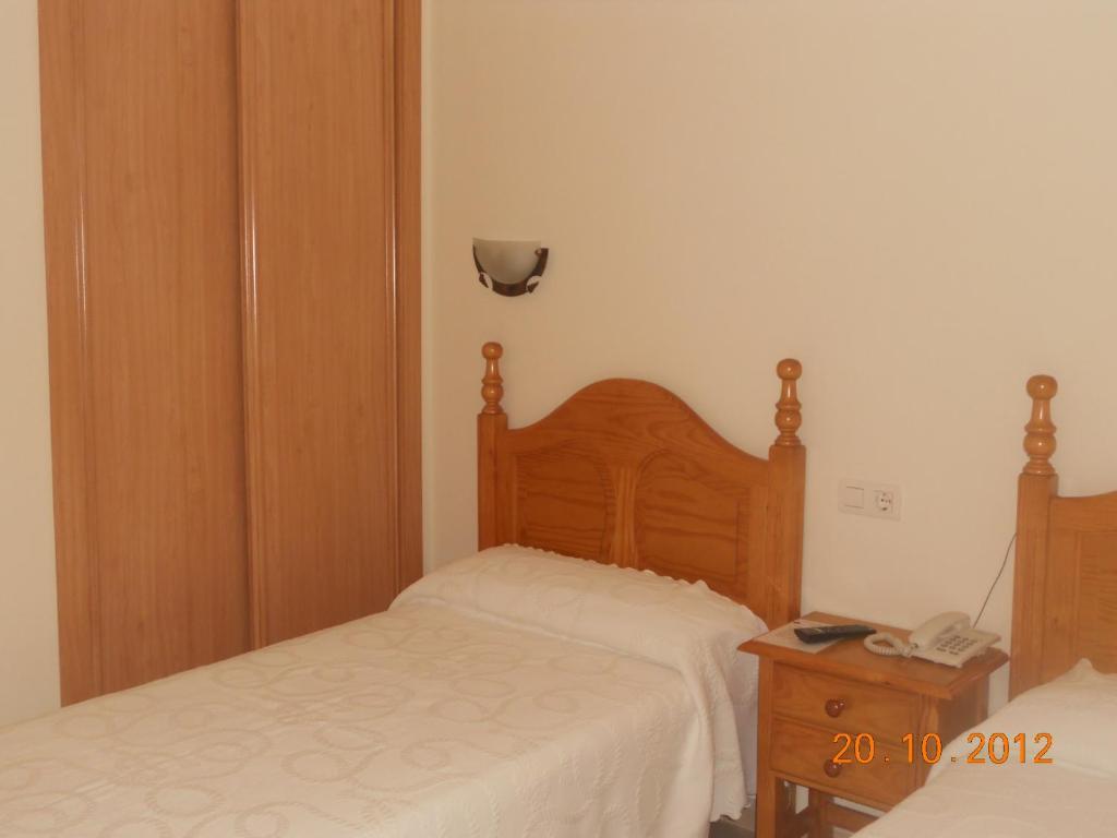 Hostal Restaurante Hermanos Zamora Palma del Río Quarto foto